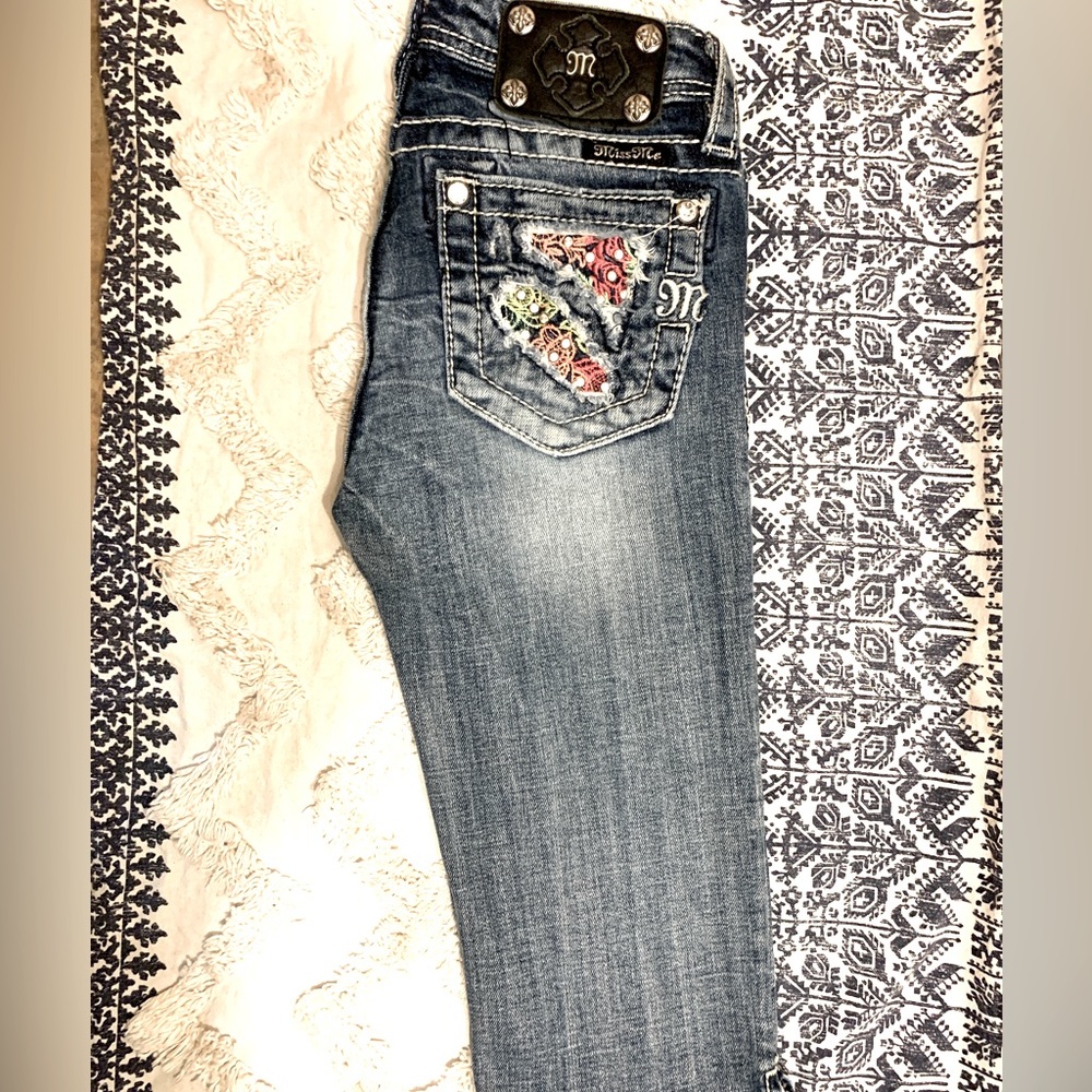 Girls miss me capris